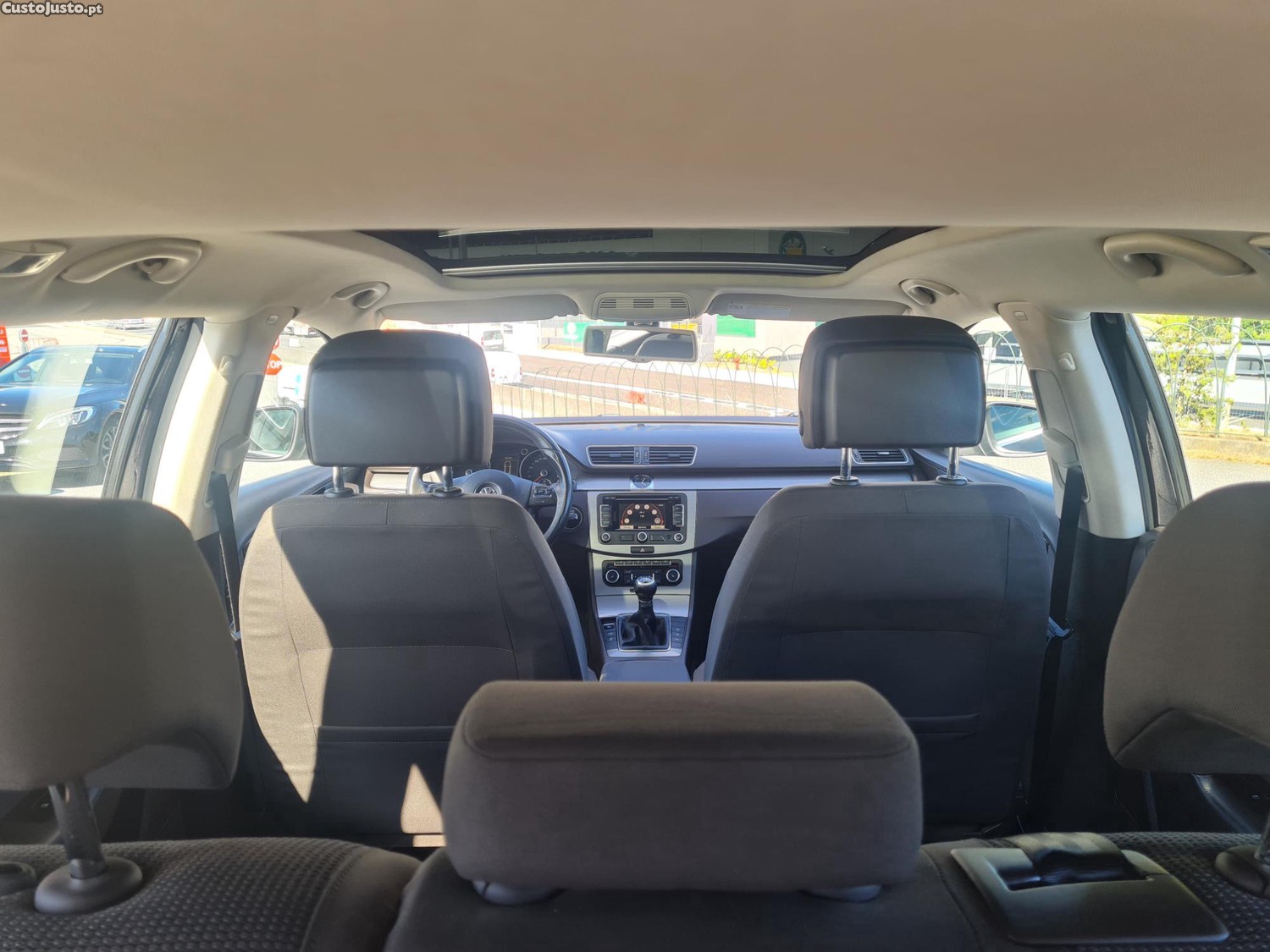VW Passat 1.6 Tdi Variant — photo 5