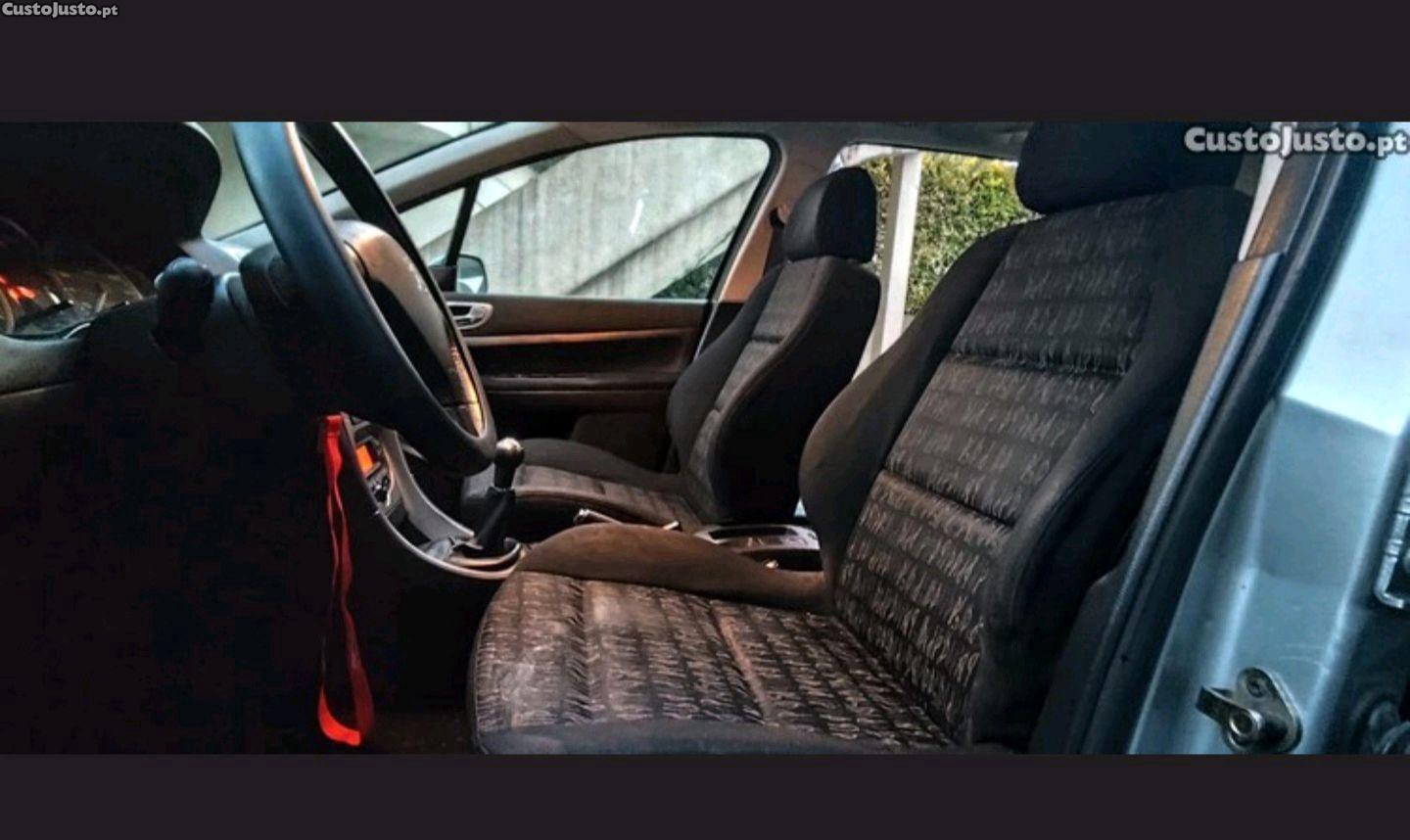 Peugeot 307 307 BREAK — photo 4