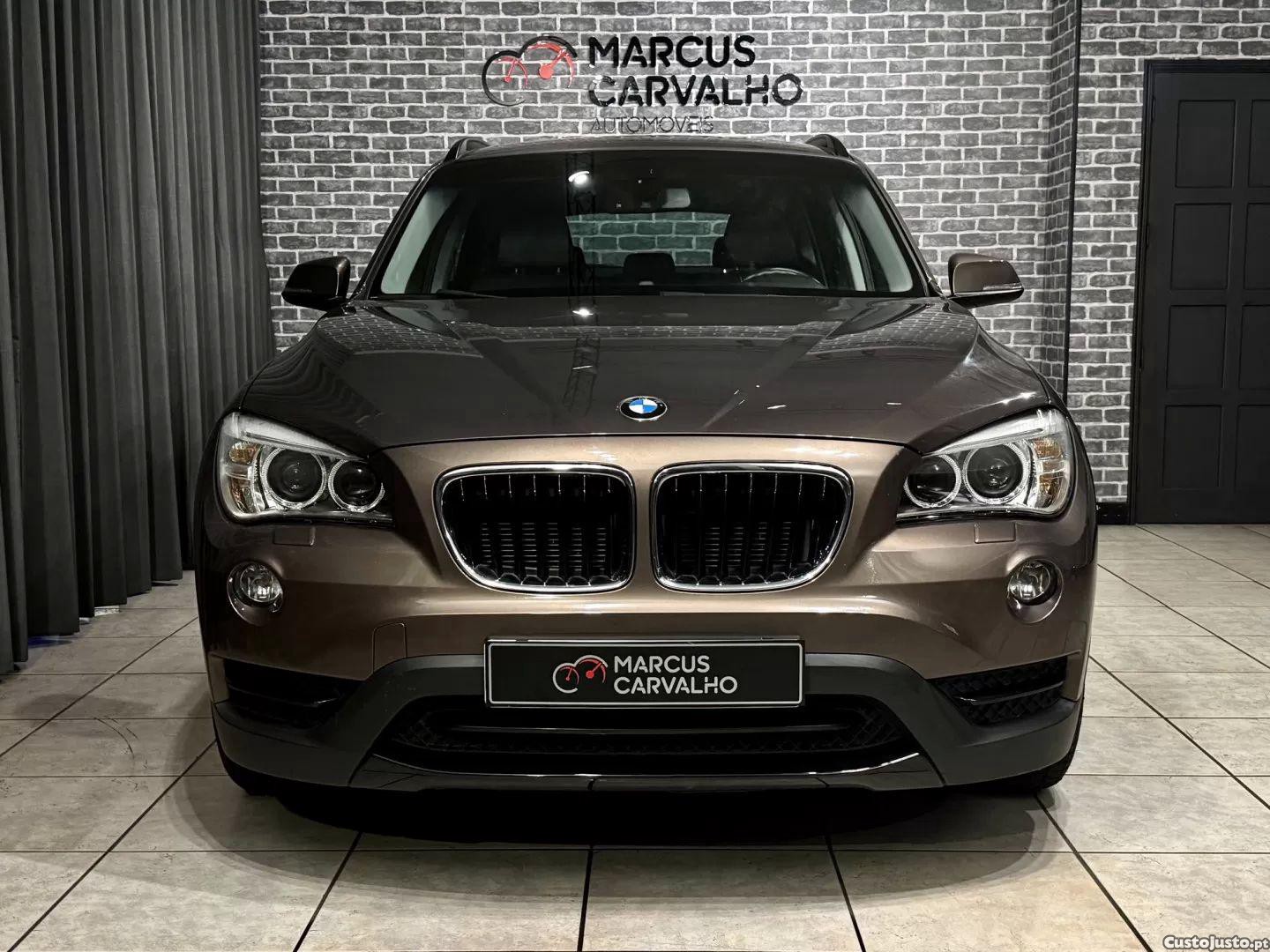 BMW X1 18 d xdrive line sport — fotografia 15