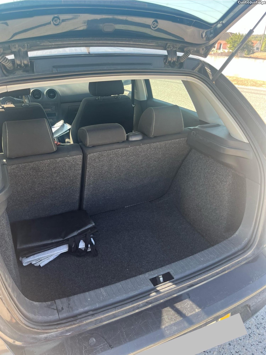 Seat Ibiza 1.2 - 08 — photo 4