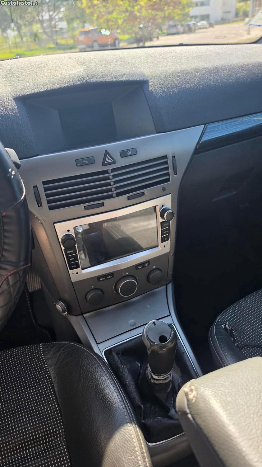 Opel Astra motor izuzu - 05 — photo 4