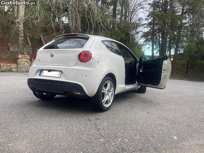 Alfa Romeo Mito 1.3 JTD Distinctive - 10 — photo 3