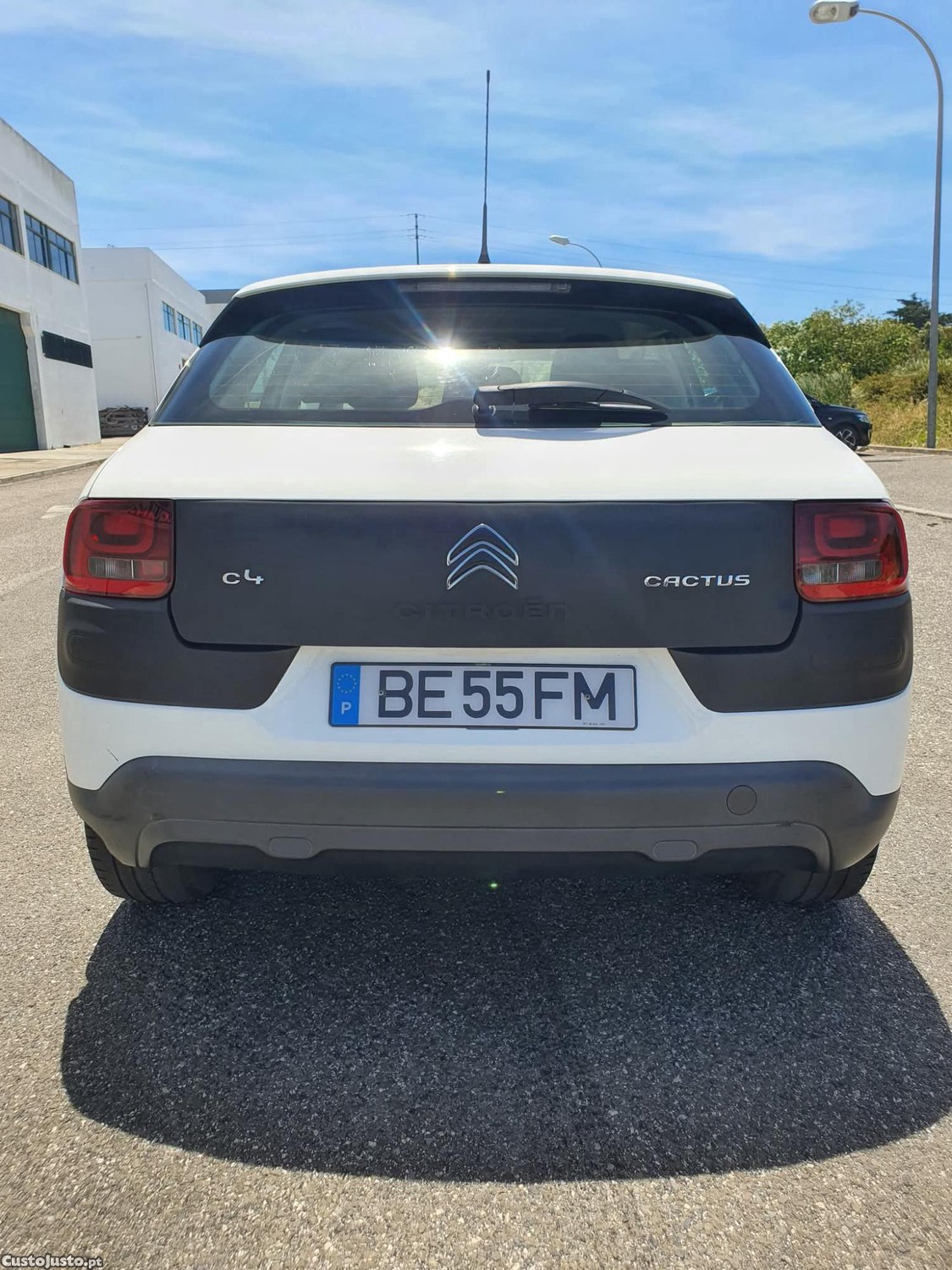 Citroën C4 Cactus - 15 — photo 3