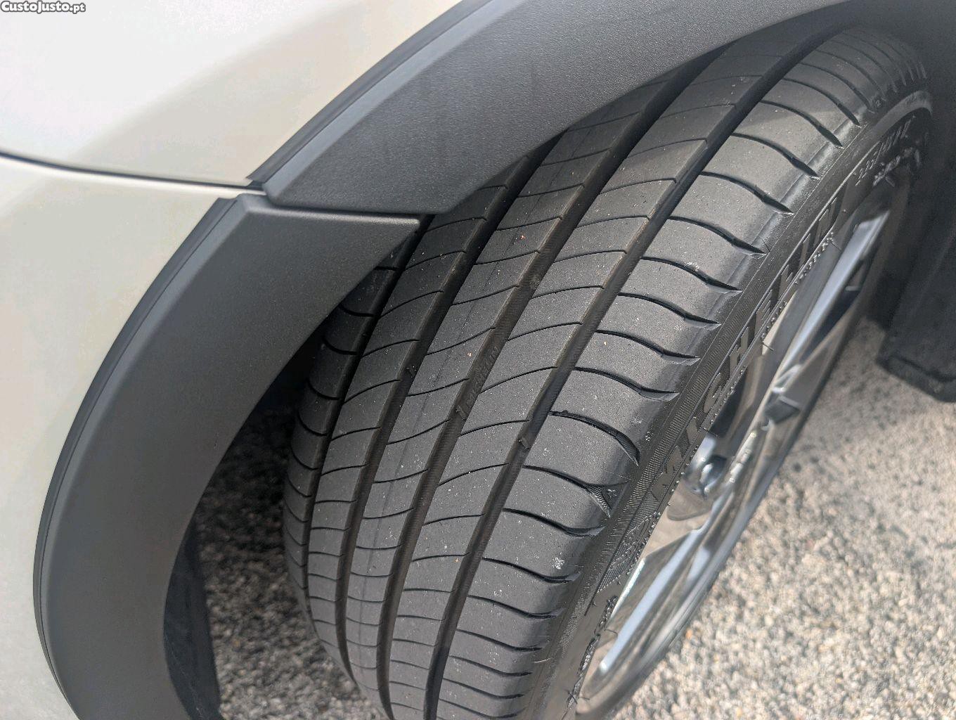Toyota Auris 1.8HSD Freestyle híbrido - 18 — photo 5