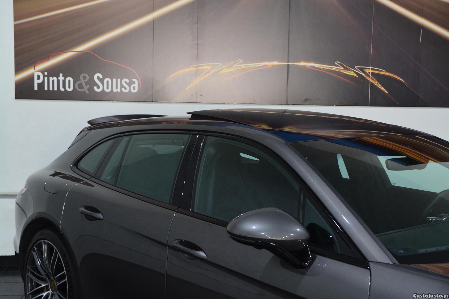 Porsche Panamera Sport Turismo Turbo S E-Hybrid - 19 — photo 3