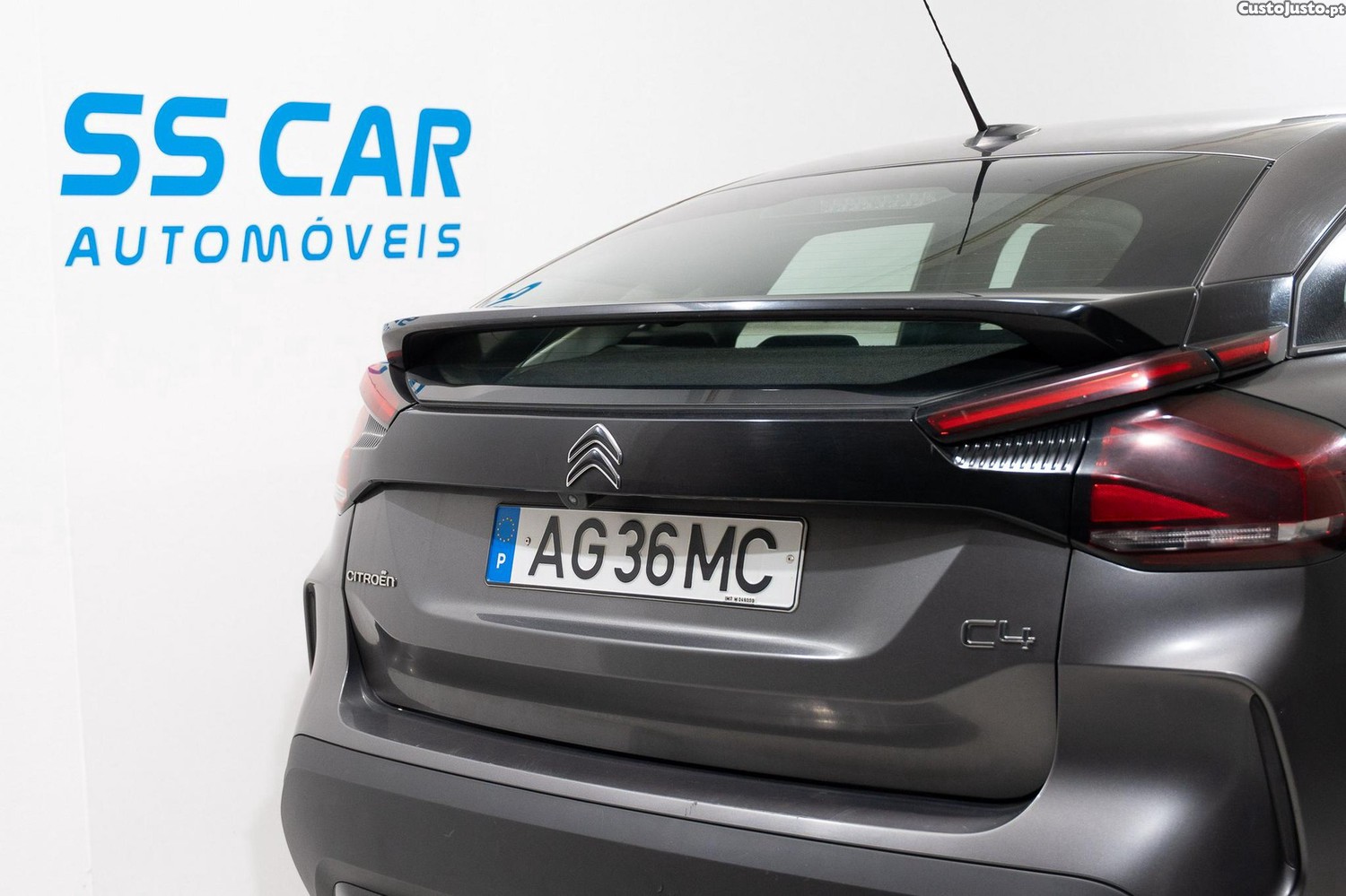 Citroën C4 1.2 PureTech Feel Pack — fotografia 19