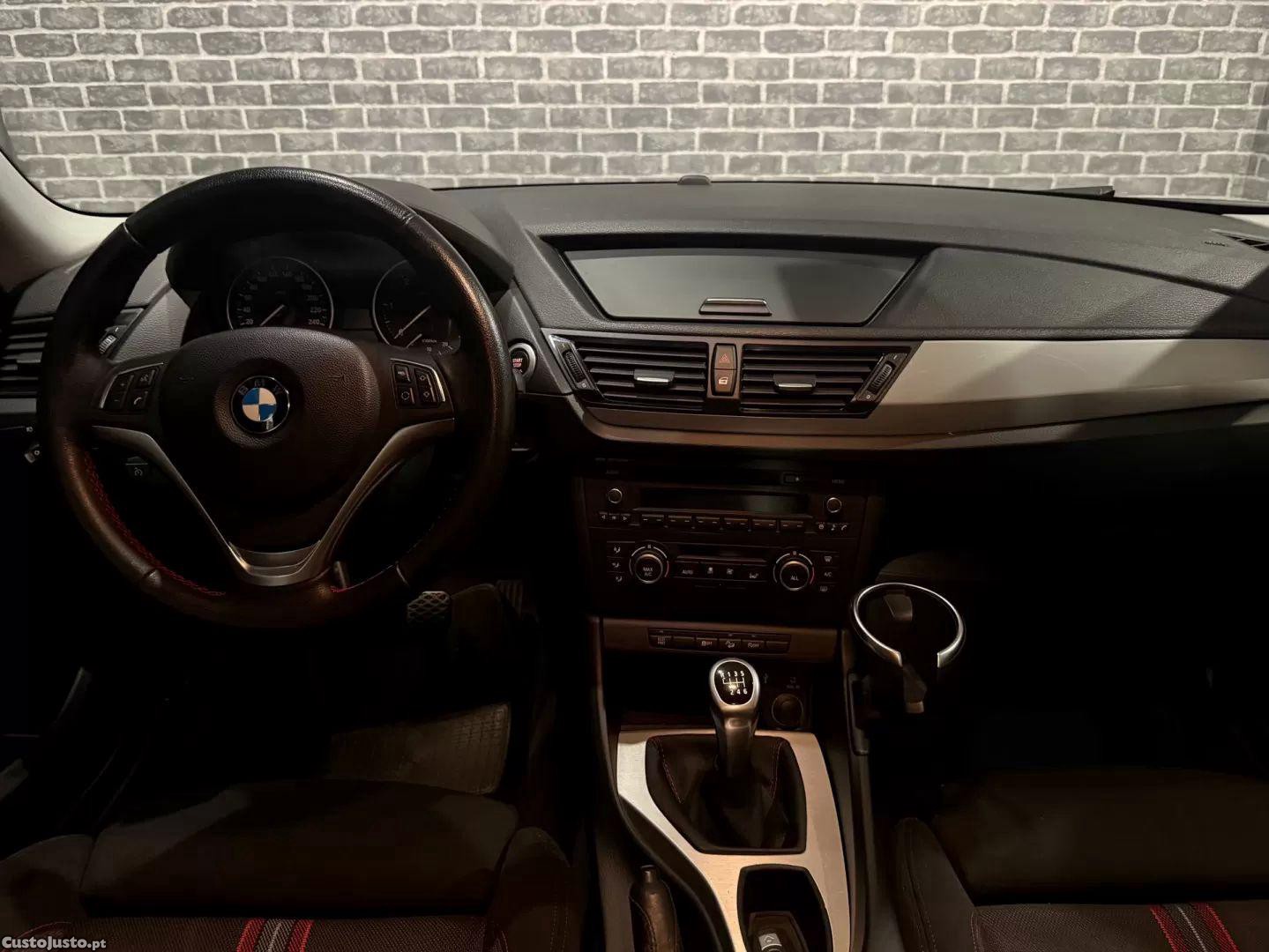 BMW X1 18 d xdrive line sport — fotografia 6