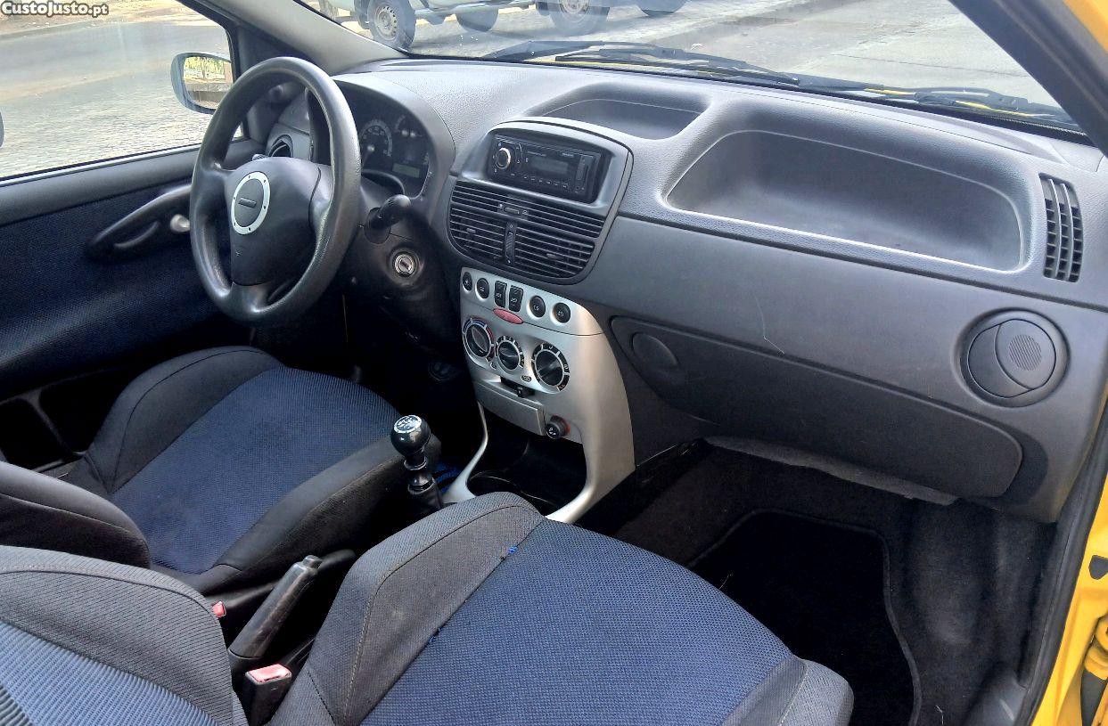 Fiat Punto Sport 1.2 16v - 00 — photo 2