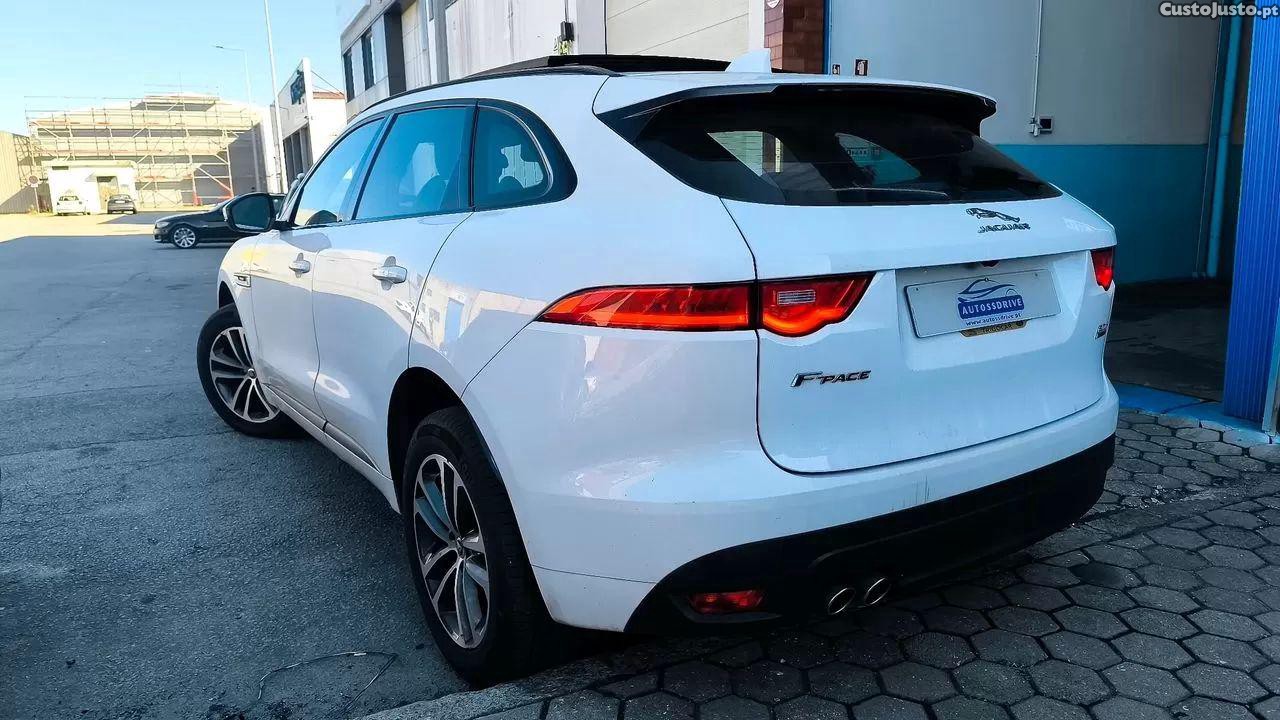 Jaguar F-Pace 2.0 i4d r-sport awd aut. - 17 — photo 3