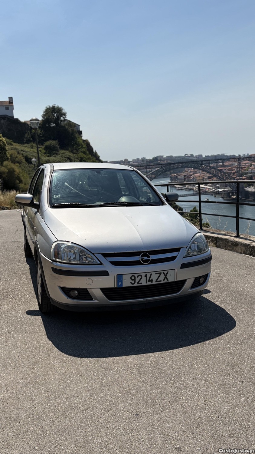 Opel Corsa C — fotografia 7