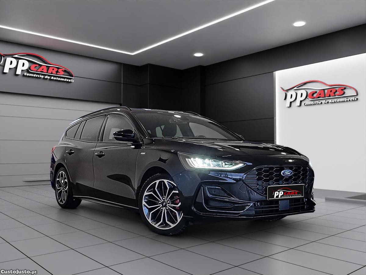 Ford Focus 1.0 EcoBoost MHEV ST - 22 — photo 2