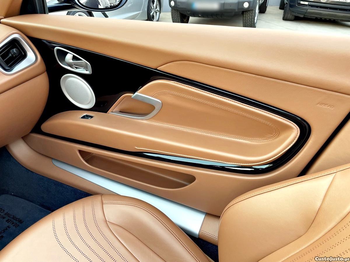 Aston Martin Volante DB11 — fotografia 37