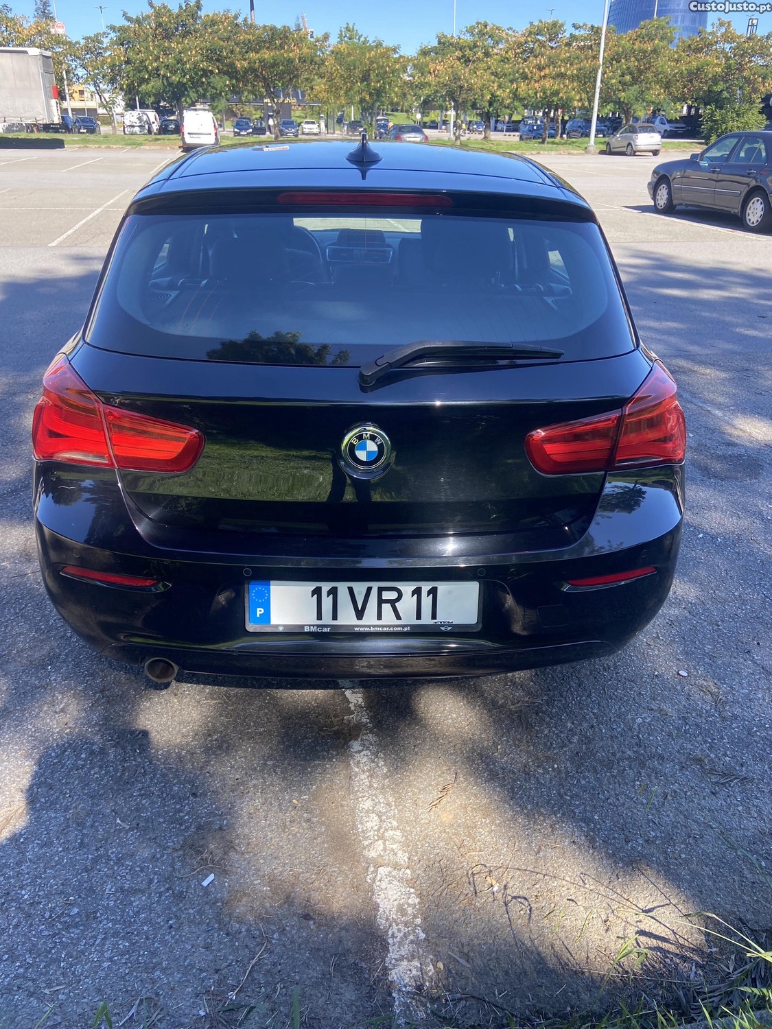 BMW 116 116D AUT ADVANTAGE - 17 — photo 4