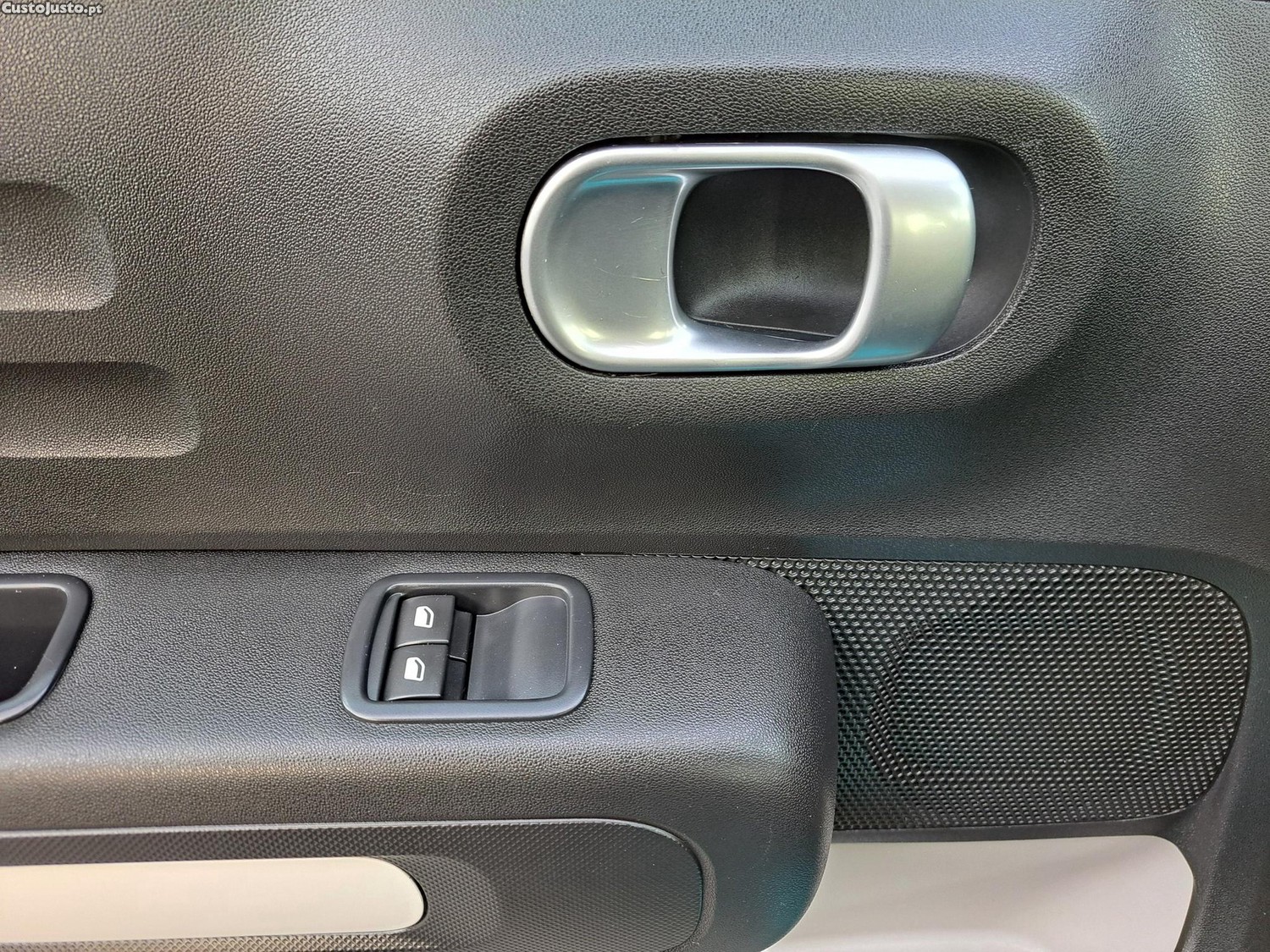 Citroën C3 1.2 PureTech Feel Pack — fotografia 21