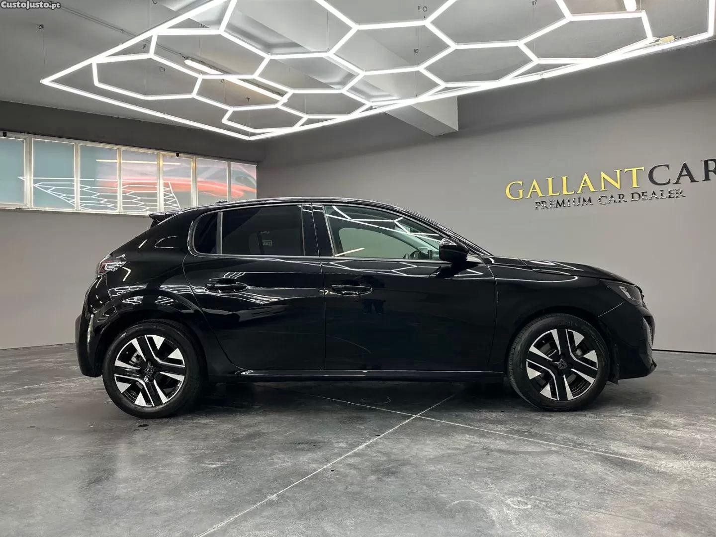 Peugeot 208 1.2 allure — fotografia 14
