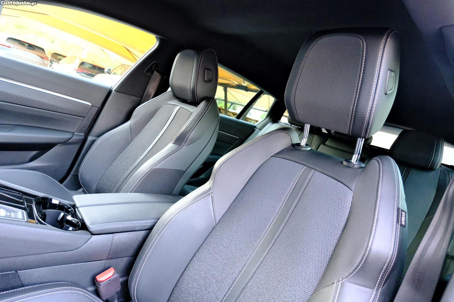 Peugeot 508 SW 1.6 Hybrid Allure e-EAT8 — fotografia 17