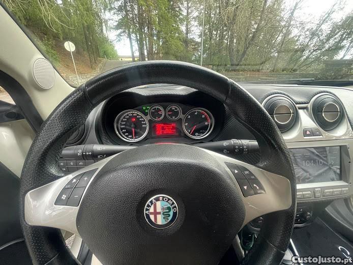 Alfa Romeo Mito 1.3 JTD Distinctive - 10 — photo 5