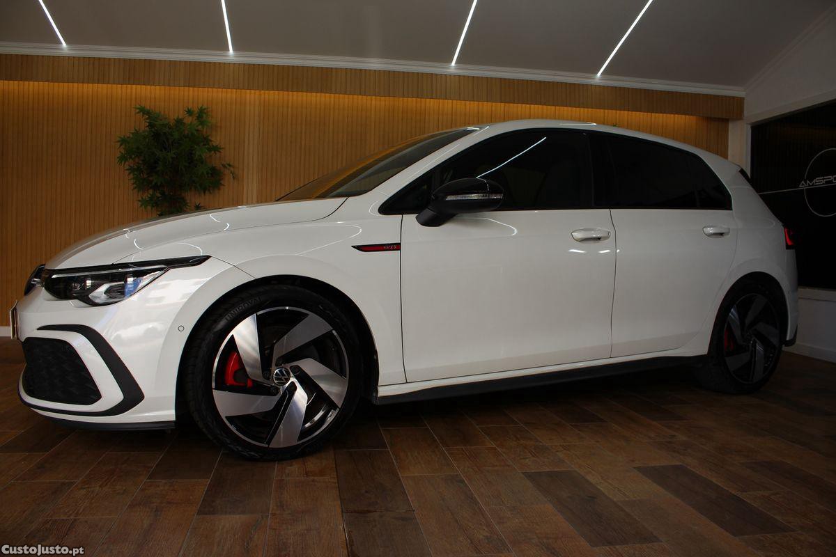 Volkswagen Golf 2.0 TSI GTI DSG — fotografia 16