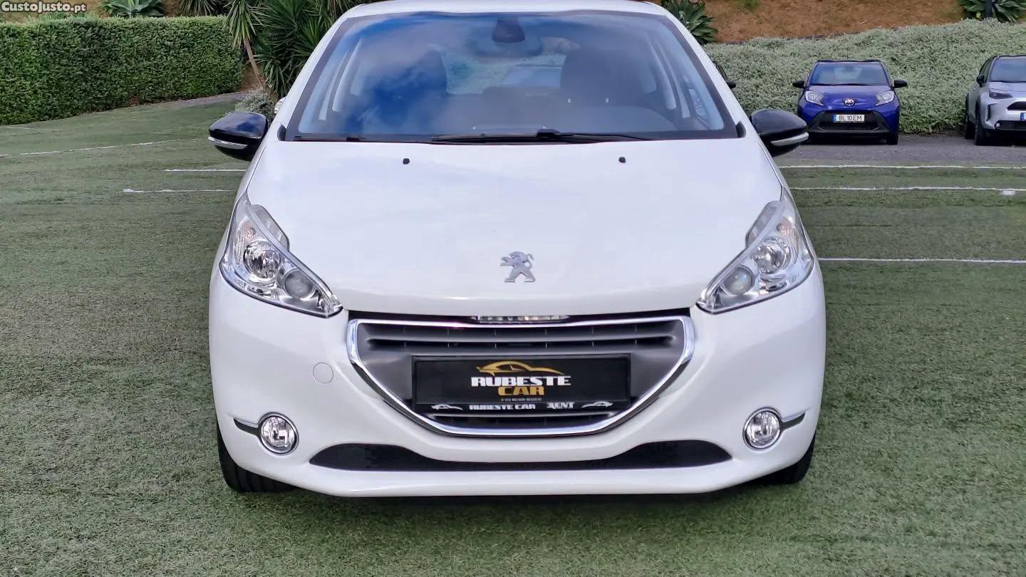 Peugeot 208 1.6 VTI ALURE 120CV GASOLINA 2012 - 12 — photo 2