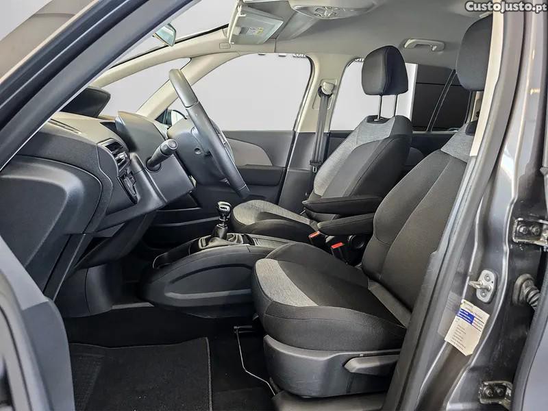 Citroën C4 Spacetourer 1.5 BlueHDi Feel 7 L — photo 3