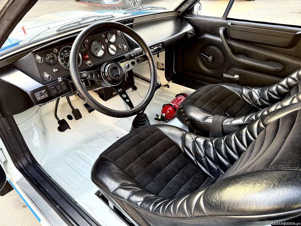 Renault 17 R Gordini 1 De 2 Carros Construídos De Fábrica. Vencedor Rally Monte Carlo De 1975 — fotografia 52