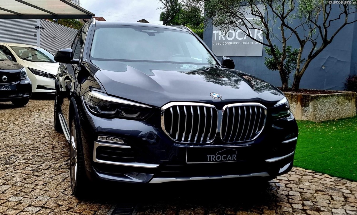 BMW X5 45 e xDrive xLine — fotografia 24