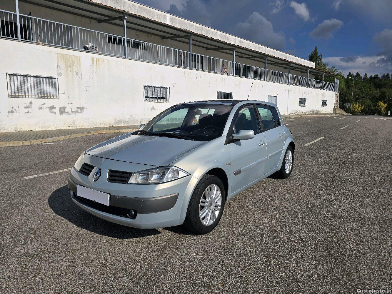 Renault Mégane 1.5 DCI 5 Lugares — photo 2