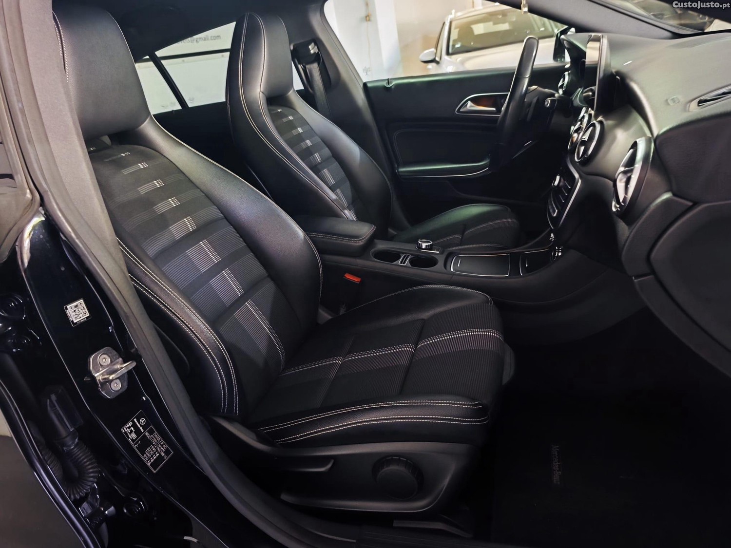 Mercedes-Benz CLA 180 Urban  - 18 — photo 5