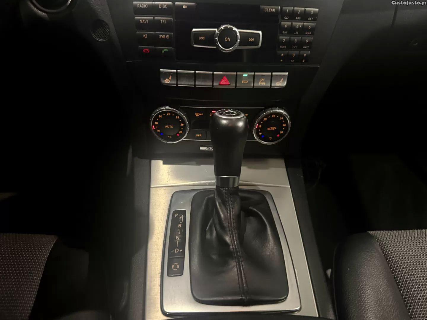 Mercedes-Benz C 220 D avantgarde aut. — fotografia 8