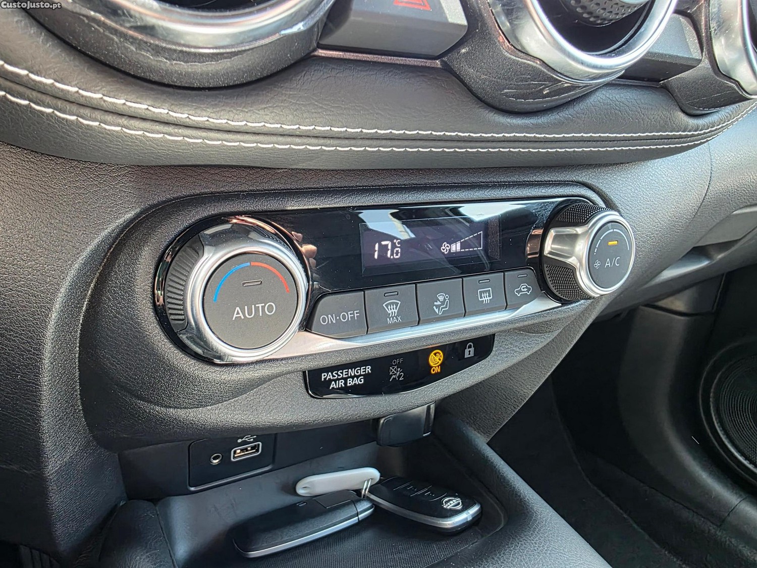 Nissan Juke 1.0 DIG-T N-Connecta NAV. — fotografia 15