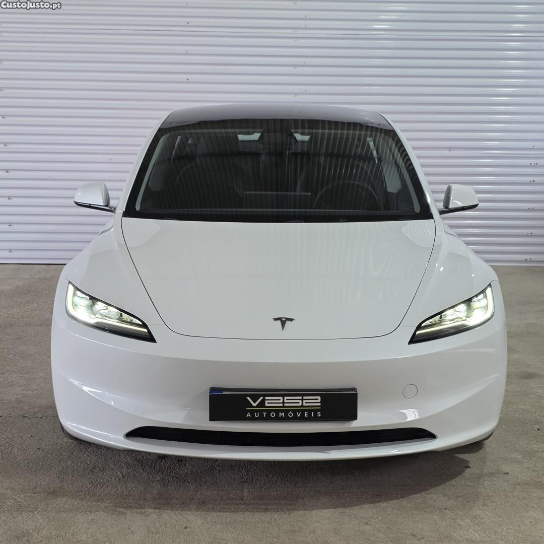 Tesla Model 3 Tração Traseira Premium - 23 — photo 2
