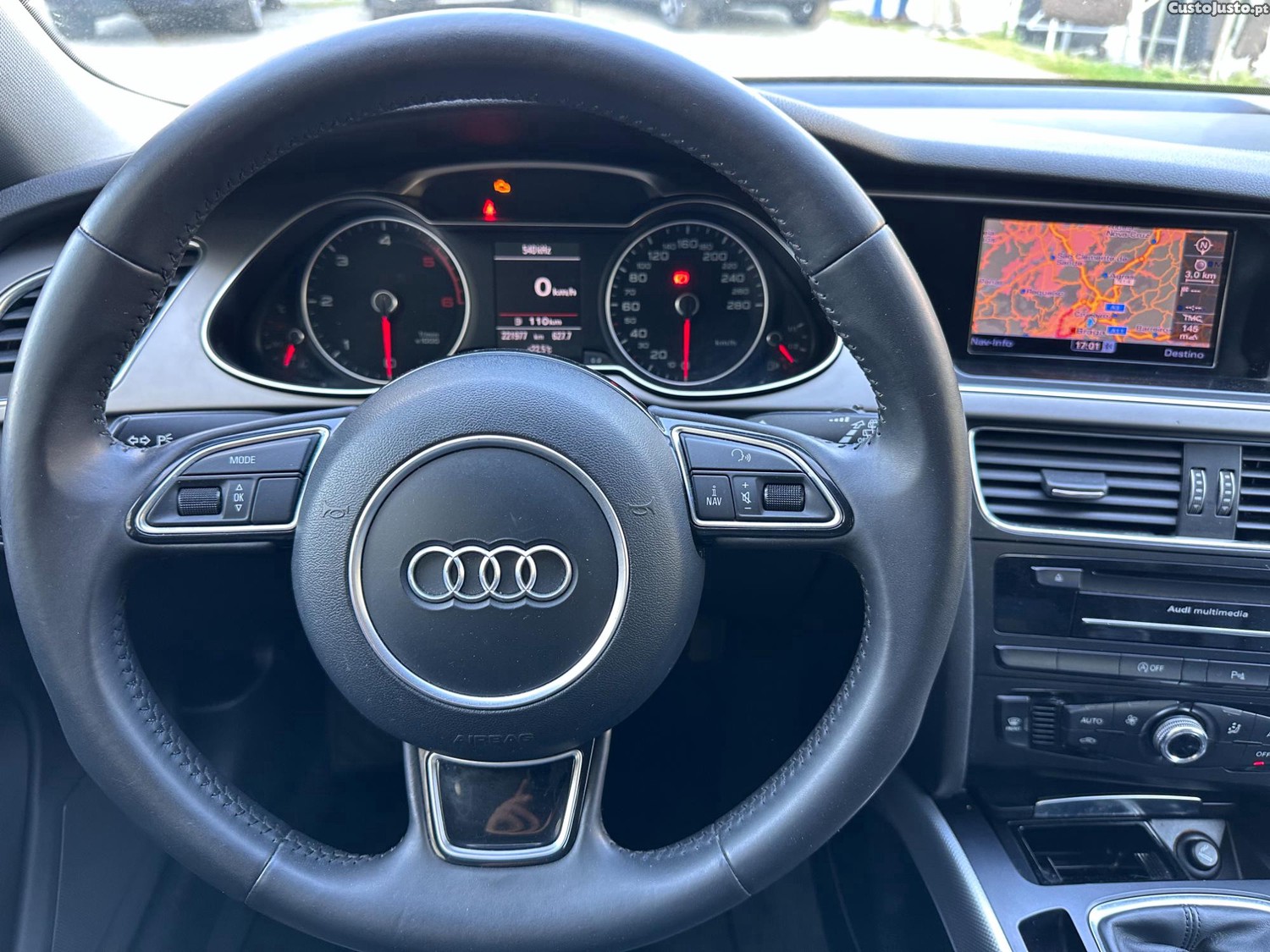 Audi A4 Avant — fotografia 4