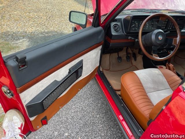 Alfa Romeo Alfetta 2000 de injecao — fotografia 4