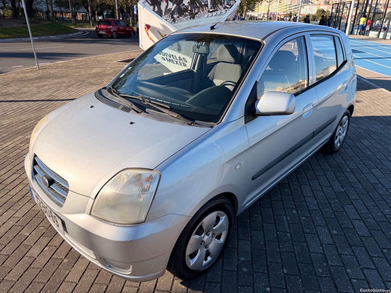 Kia Picanto 1.1 CRDI VGT LX - 06 foto 4