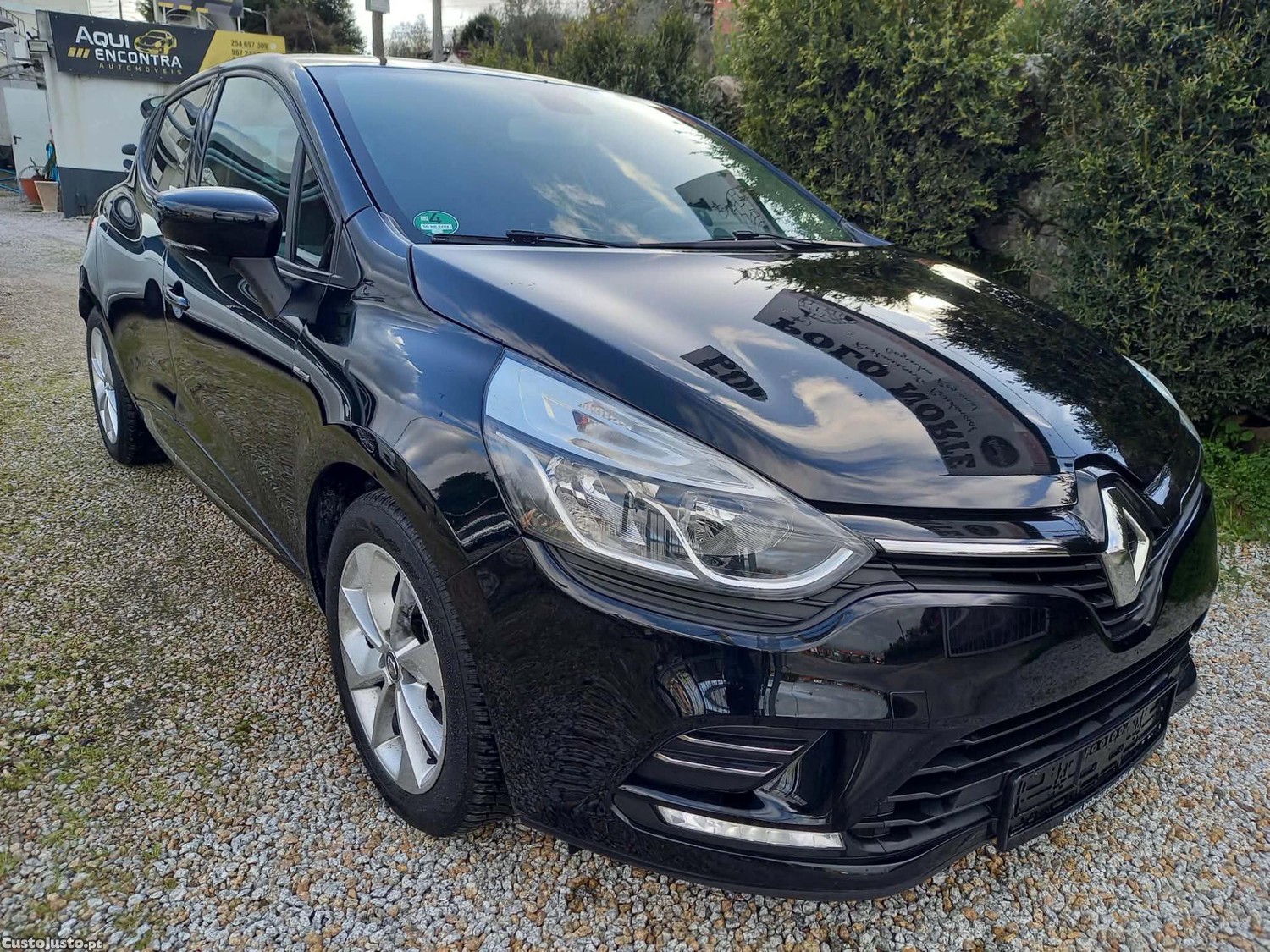 Renault Clio 1.2 Limited - 17 — photo 2