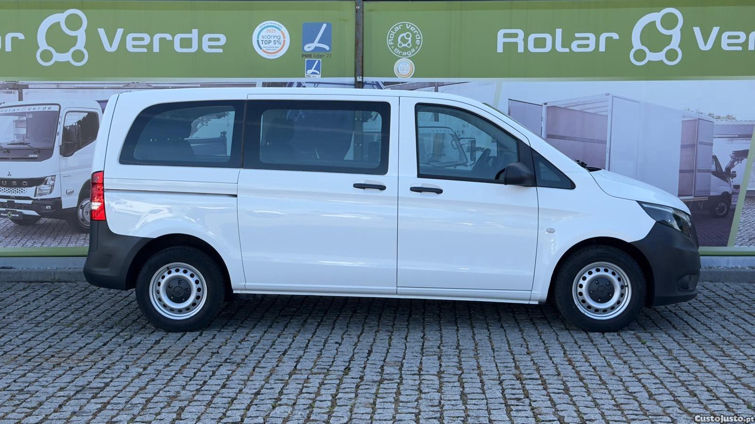 Mercedes-Benz Vito Tourer 9 LUGARES - 17 foto 2