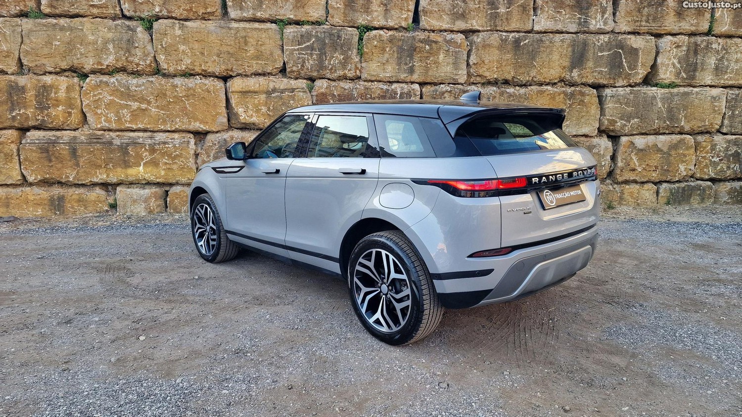 Land Rover Evoque 1.5 P300e AWD Nolita Edition Auto — fotografia 20