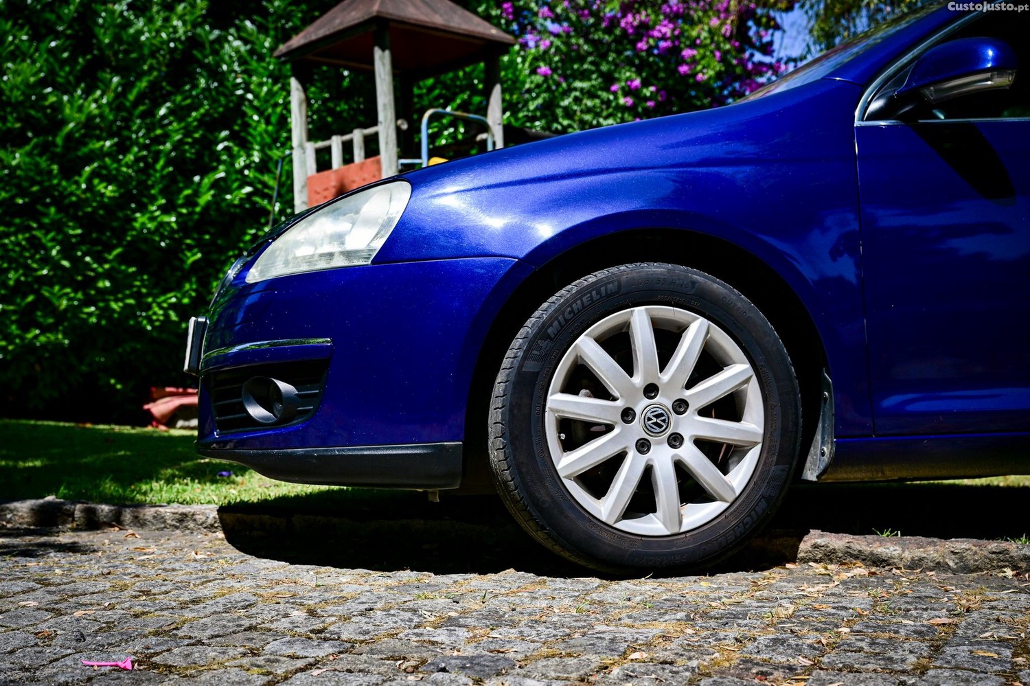 Volkswagen Golf Variant 2.0 TDi Confortline — fotografia 13