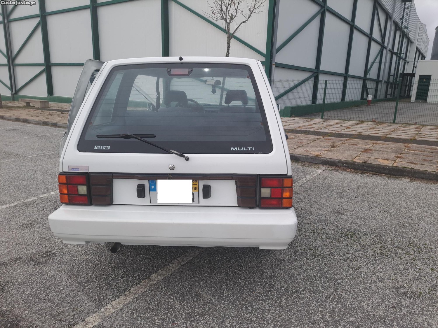 Nissan Prairie M10 — fotografia 4