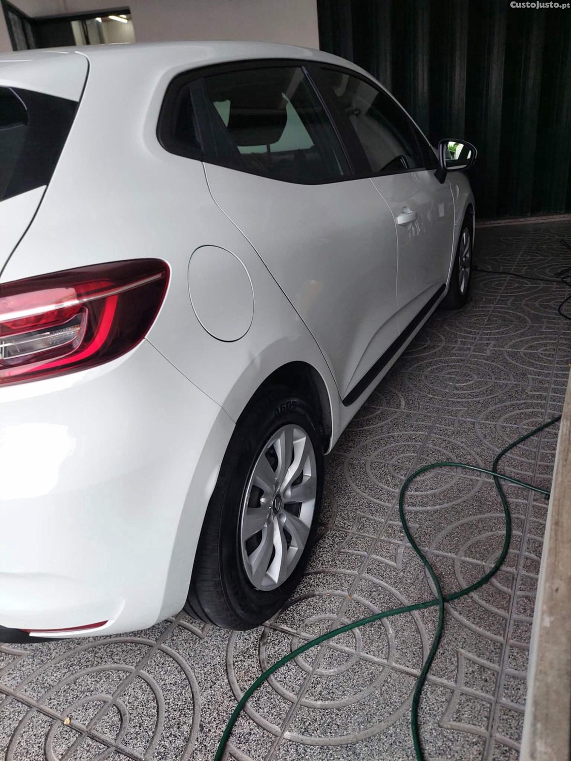 Renault Clio V - 20 — photo 3