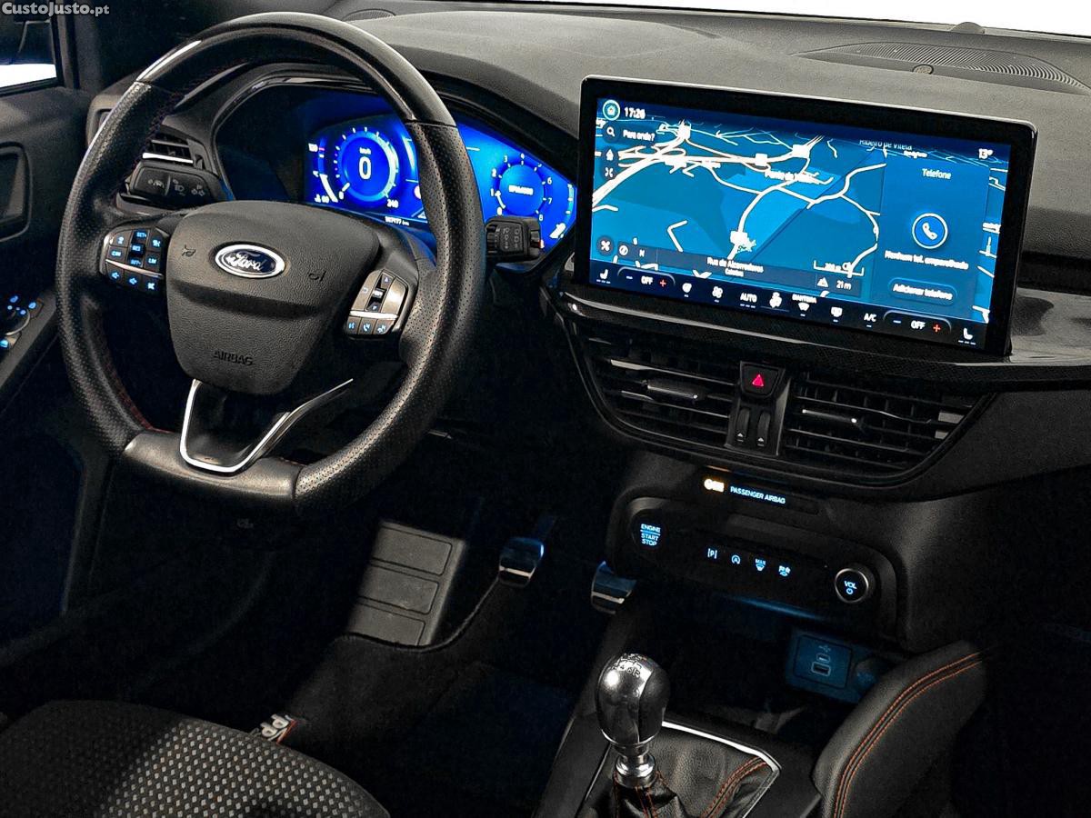 Ford Focus 1.0 EcoBoost MHEV ST — fotografia 16