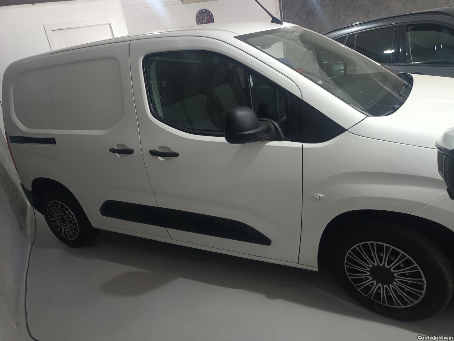 Citroën Berlingo 1600 HDI só 63,222 km - 19 — photo 2