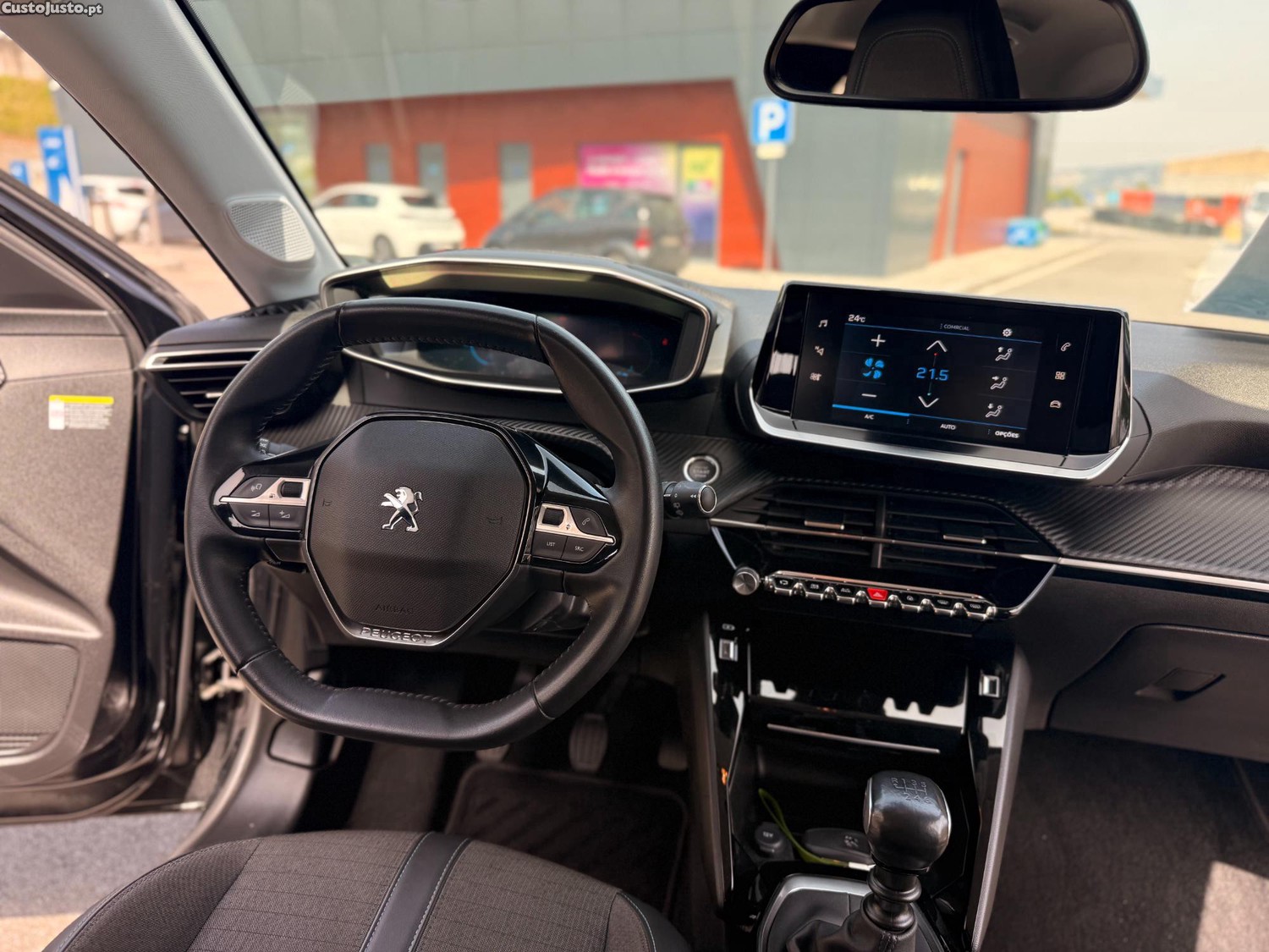 Peugeot 208 1.5 Blue HDI — fotografia 3