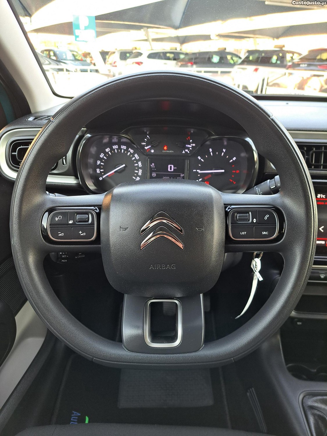 Citroën C3 1.2 PureTech Feel Pack — fotografia 18