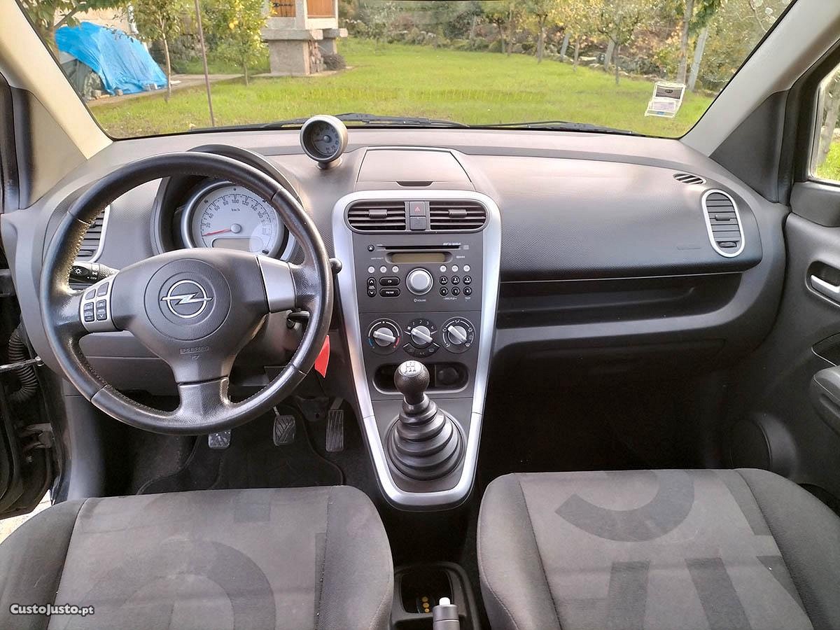 Opel Agila 1.0 ECOFLEX GPL — fotografia 4