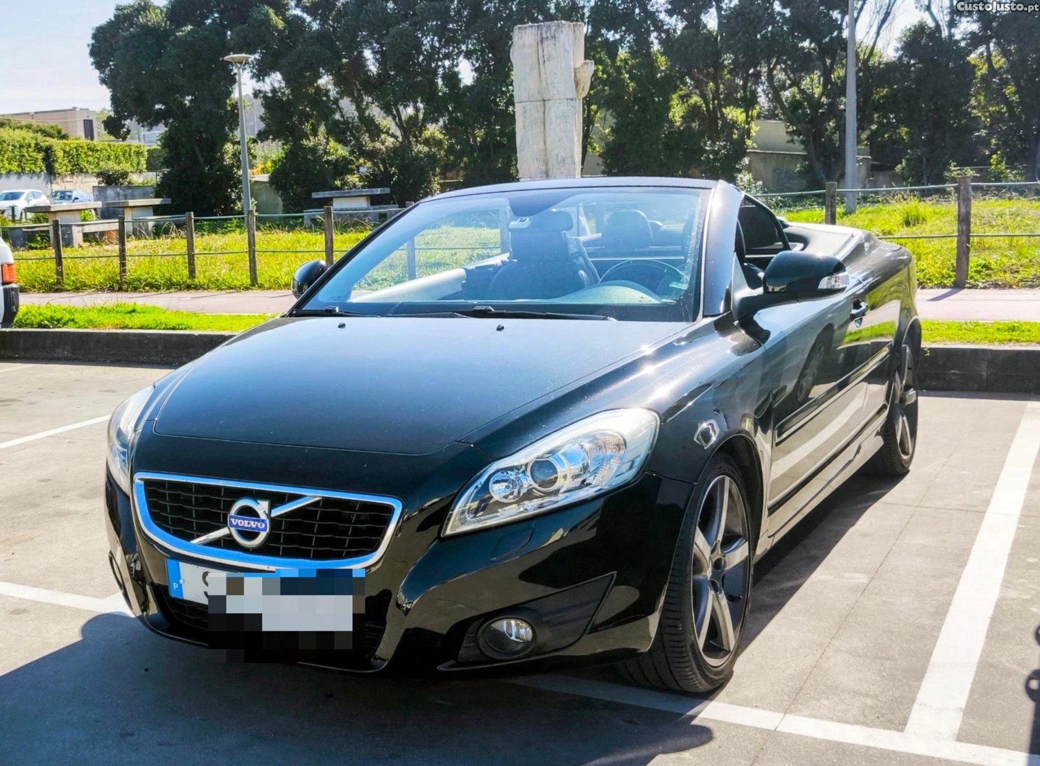 Volvo C70 2.0 d - 10 — photo 4
