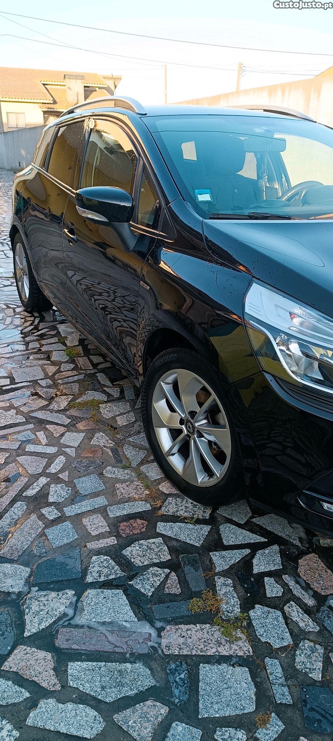 Renault Clio sport tourer edition limited — photo 3