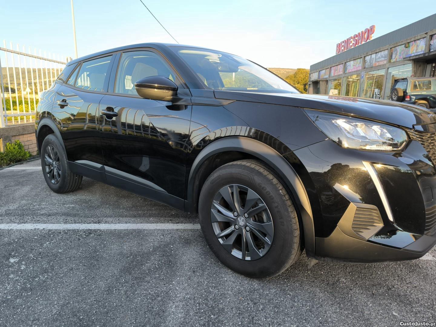 Peugeot 2008 1.5 BlueHDi Active Pack — fotografia 15