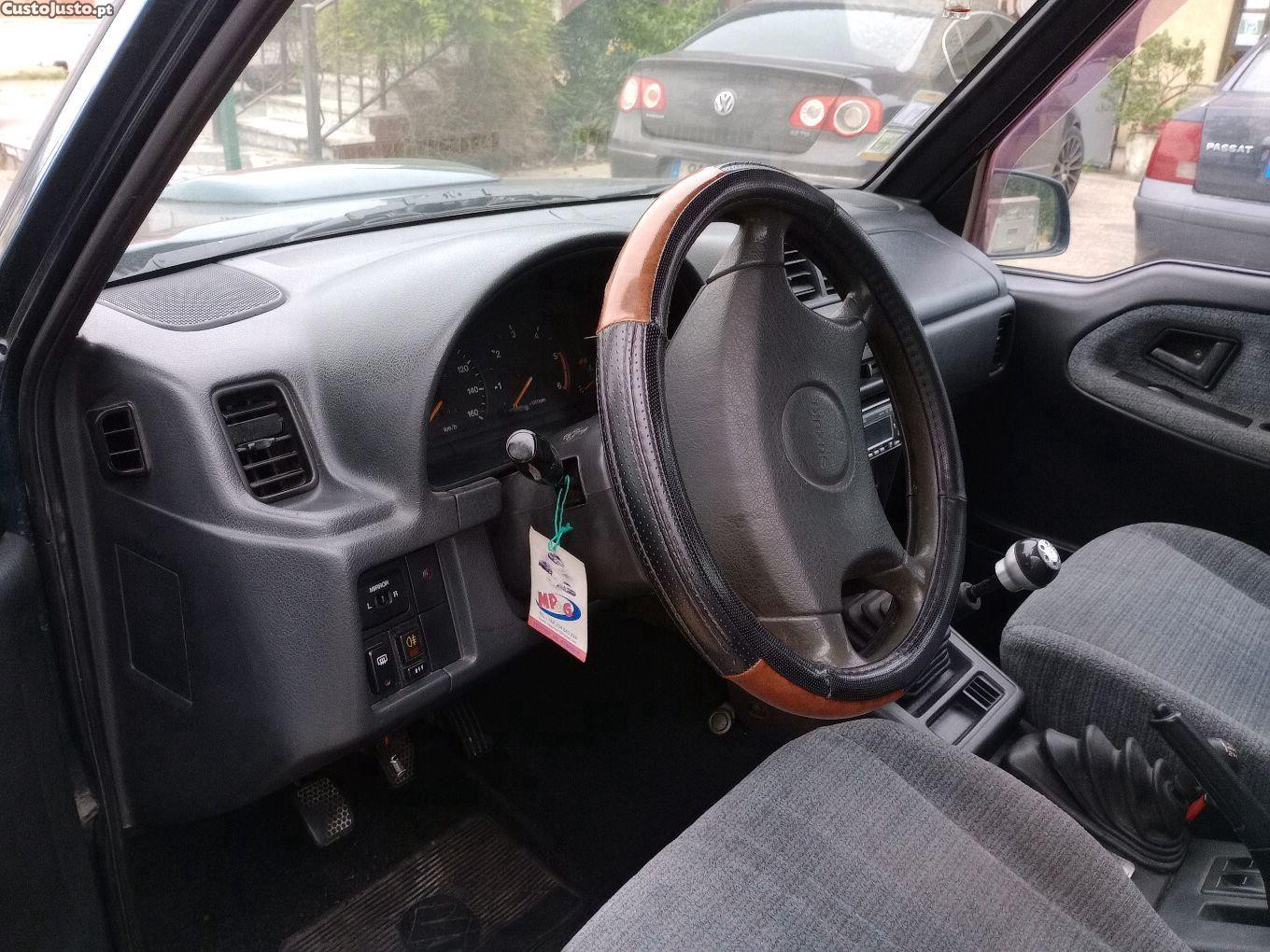 Suzuki Grand Vitara 2.0 td - 97 — photo 5
