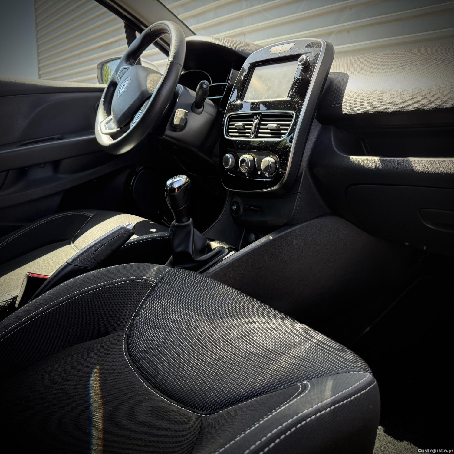 Renault Clio 0.9 TCe — fotografia 8